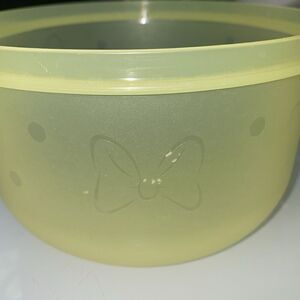 Disney Tupperware -yellow Minnie   Bowl NO LID  #4011A- RARE HTF